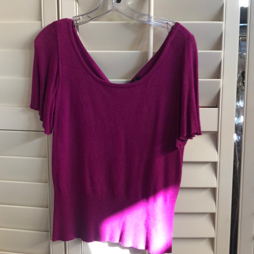 Shorts sleeve top